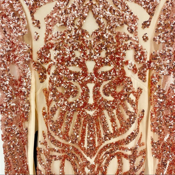 BEBE Sequin Scroll Mesh Rose Gold Bodycon Structured Dress Size M - Picture 5 of 16